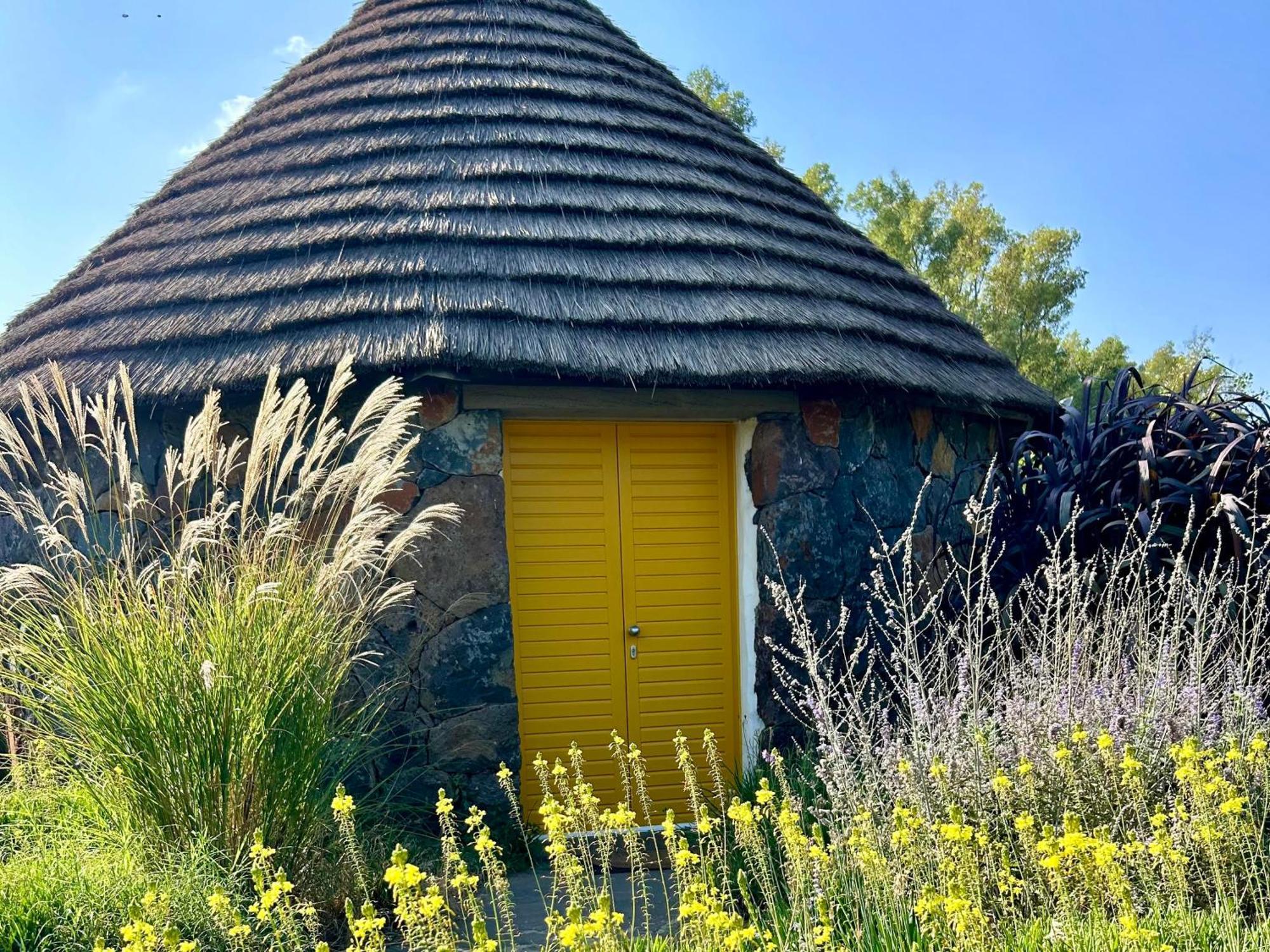 Is Cheas Wine Farm Boutique Hotel San Vero Milis Luaran gambar